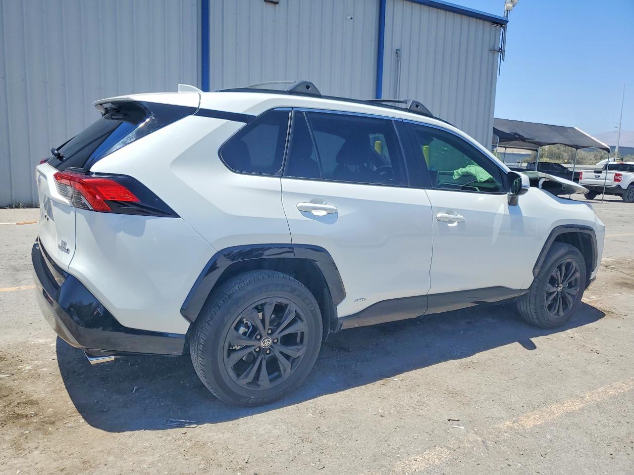 2024 TOYOTA RAV4 SE — снимка 3