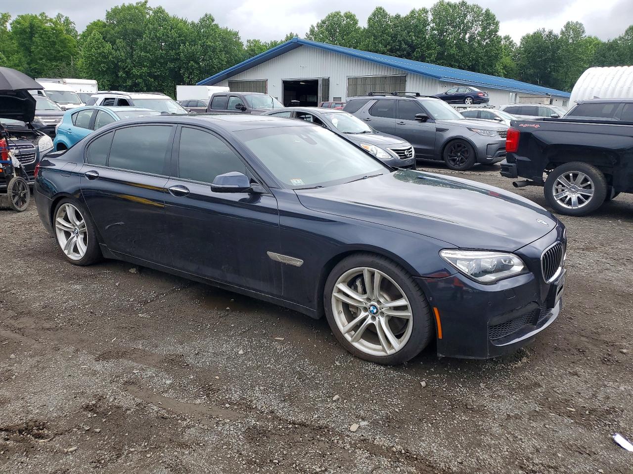 2014 BMW 750 LXI — снимка 4