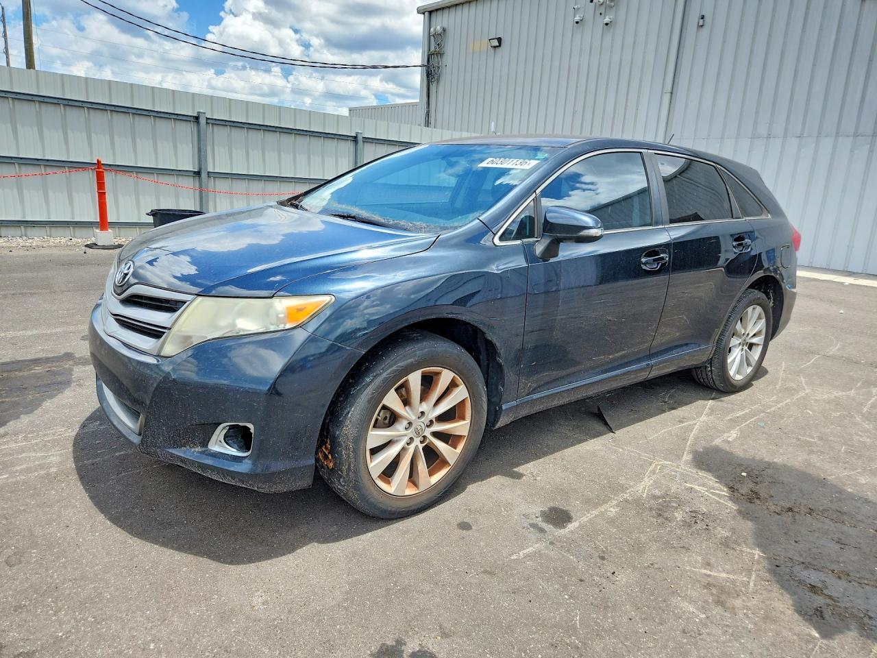 2015 TOYOTA VENZA LE