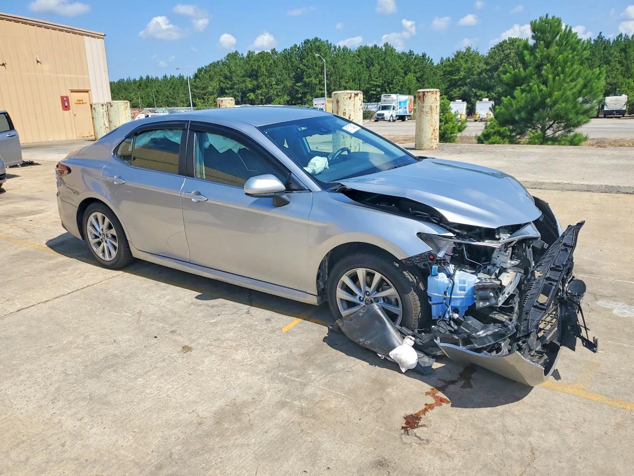 2023 TOYOTA CAMRY LE — снимка 4