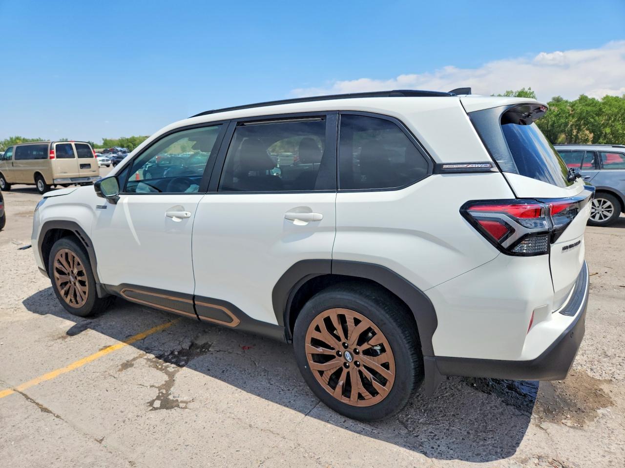 2025 SUBARU FORESTER SPORT — снимка 2