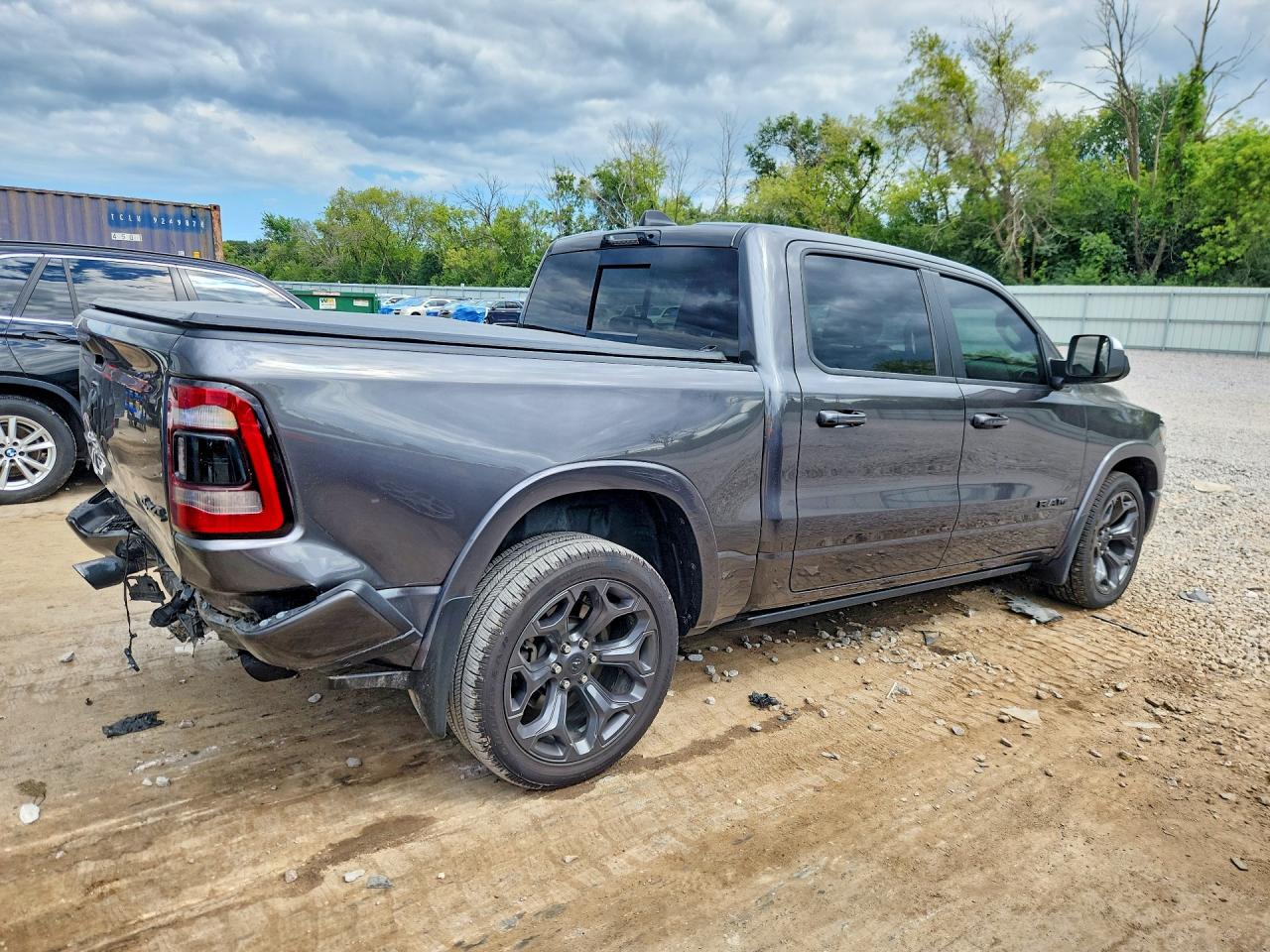 2021 RAM 1500 LIMITED — снимка 3