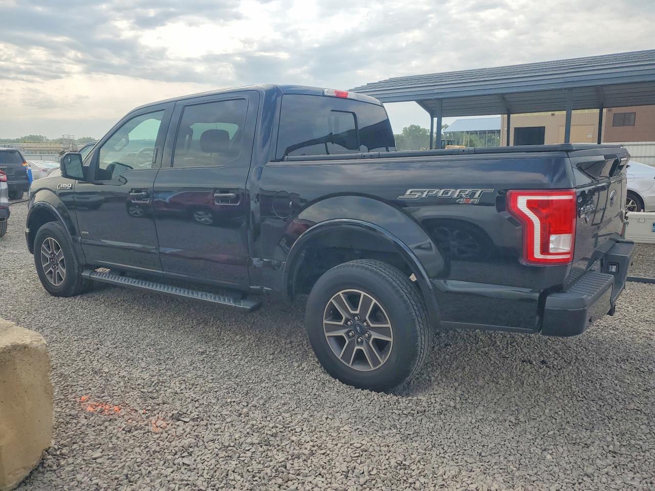 2017 FORD F150 SUPERCREW — снимка 2