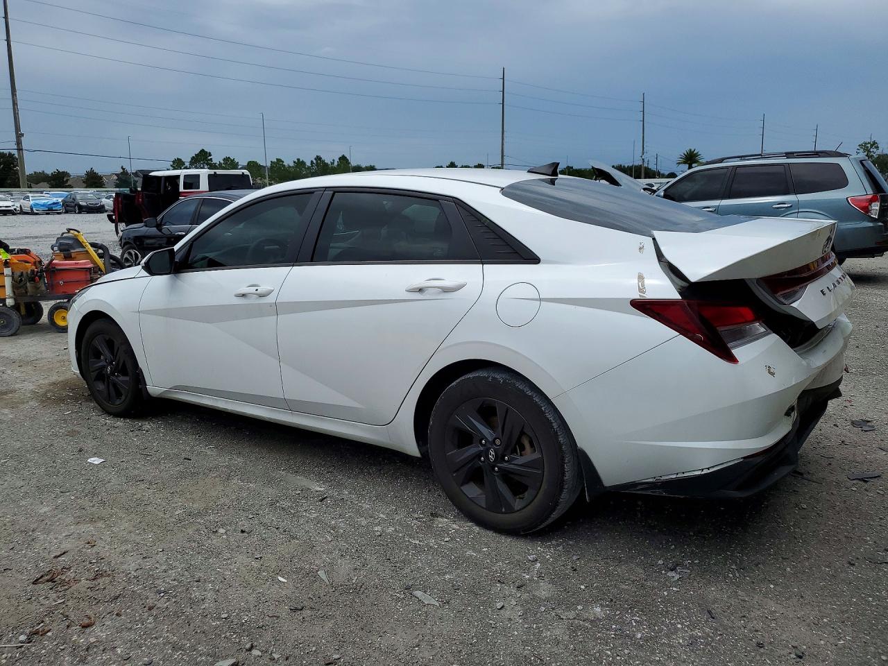 2022 HYUNDAI ELANTRA SEL — снимка 2