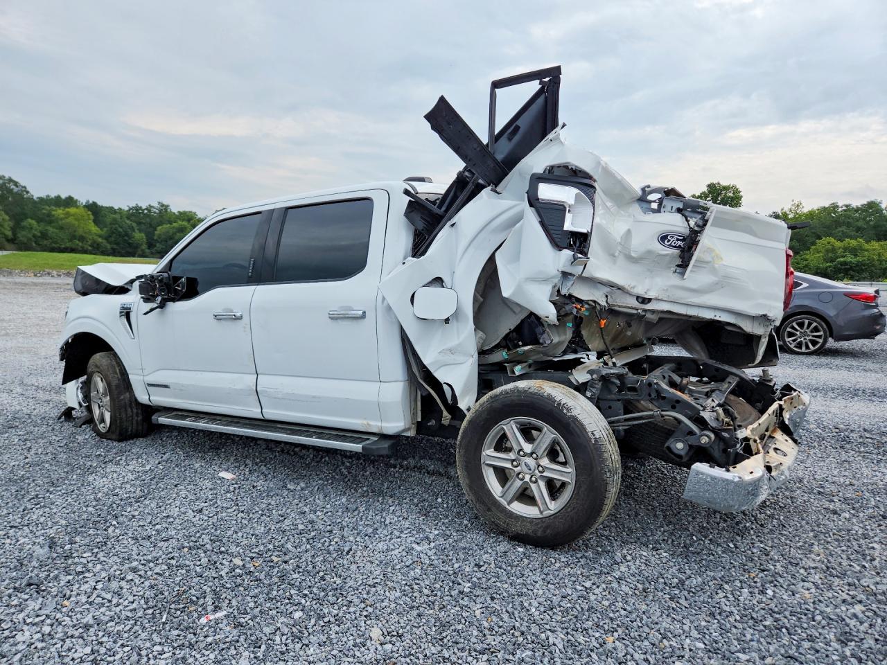 2024 FORD F150 XLT — снимка 2