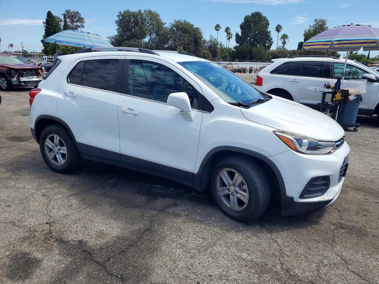 2017 CHEVROLET TRAX 1LT — снимка 4