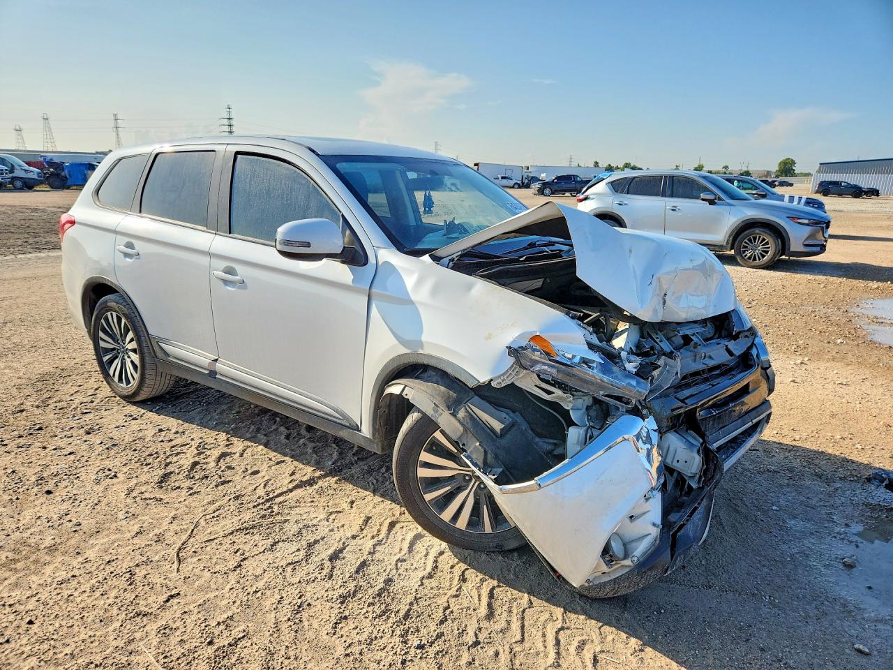 2019 MITSUBISHI OUTLANDER SE — снимка 4