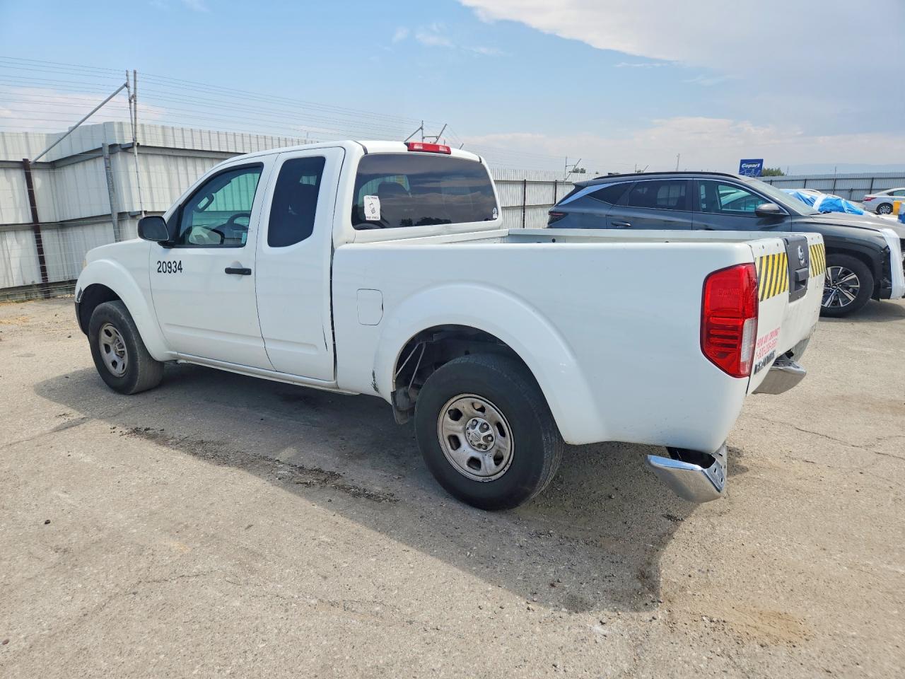 2015 NISSAN FRONTIER S — снимка 2