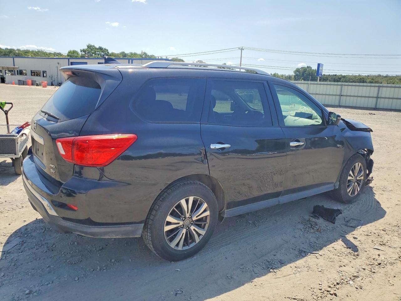 2019 NISSAN PATHFINDER SV — снимка 3