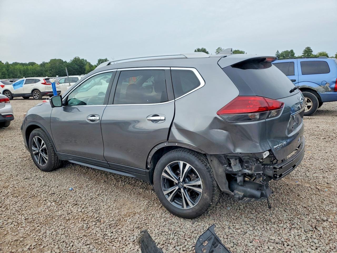 2020 NISSAN ROGUE SV — снимка 2