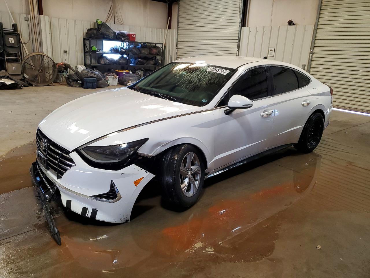 2023 HYUNDAI SONATA SE