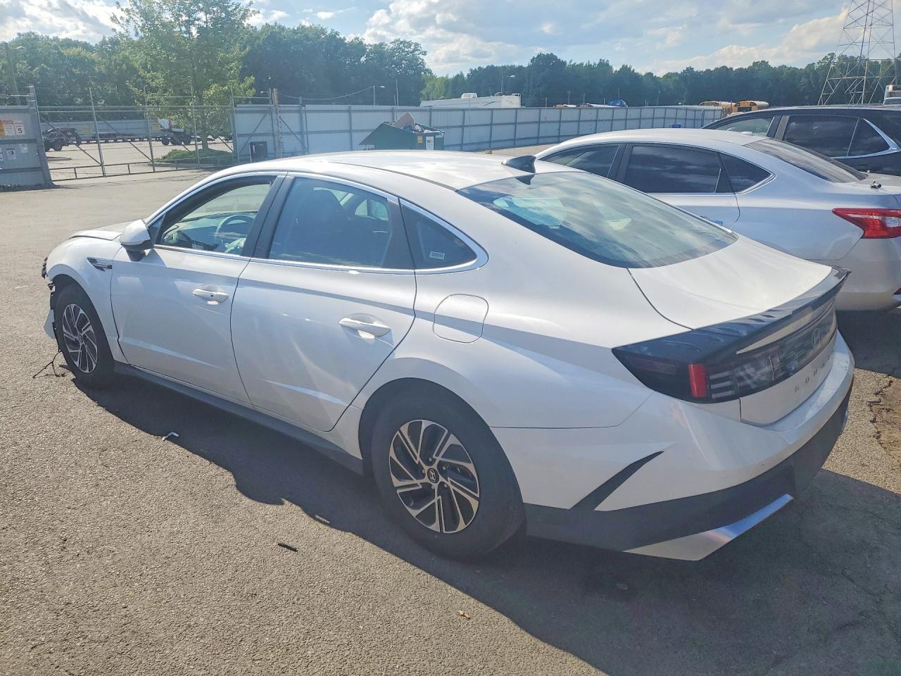 2026 HYUNDAI SONATA HYBRID BLUE — снимка 2