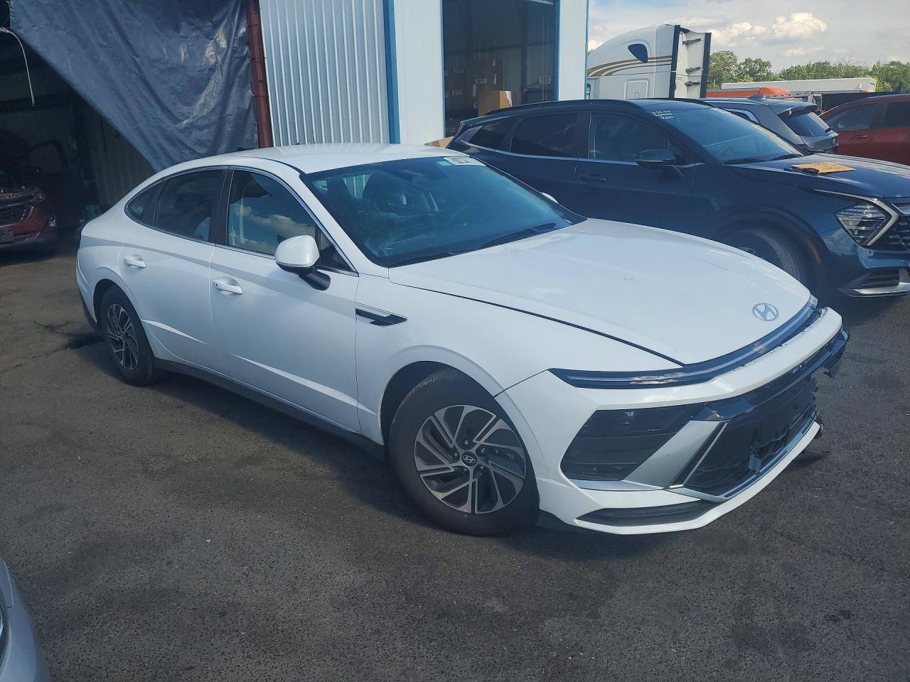 2026 HYUNDAI SONATA HYBRID BLUE — снимка 4