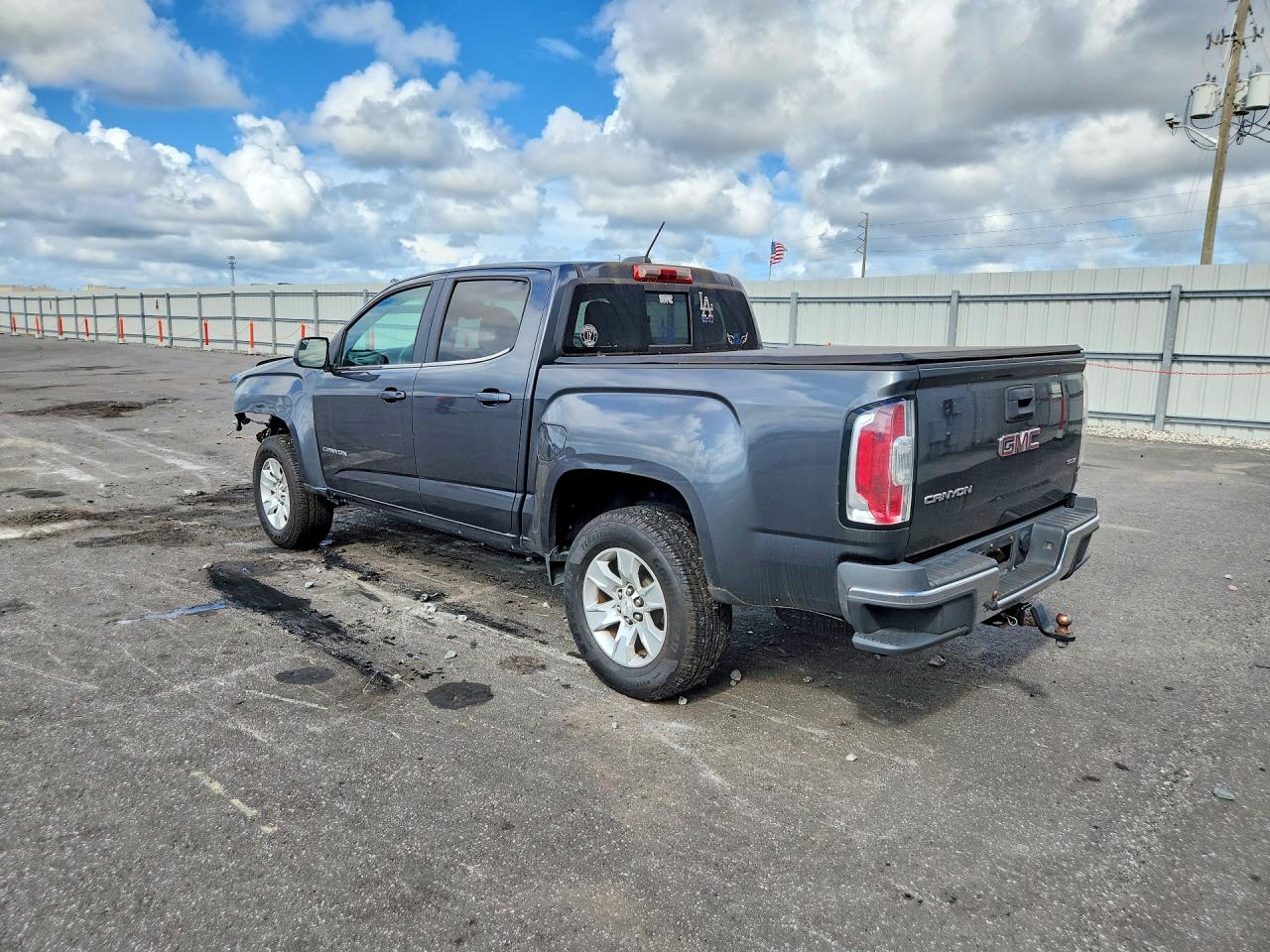 2016 GMC CANYON SLE — снимка 2