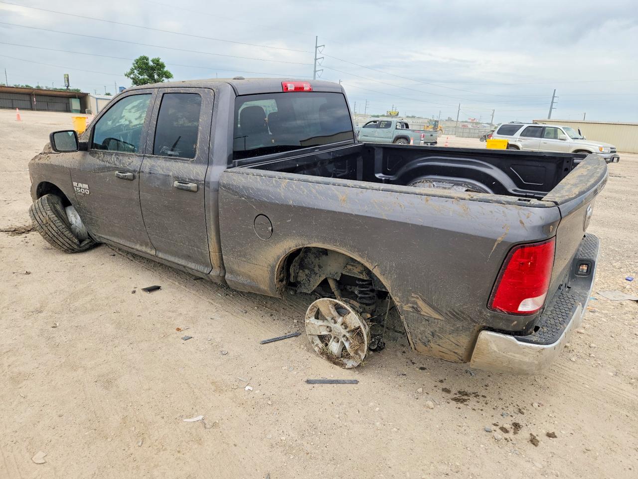 2022 RAM 1500 CLASSIC TRADESMAN — снимка 2
