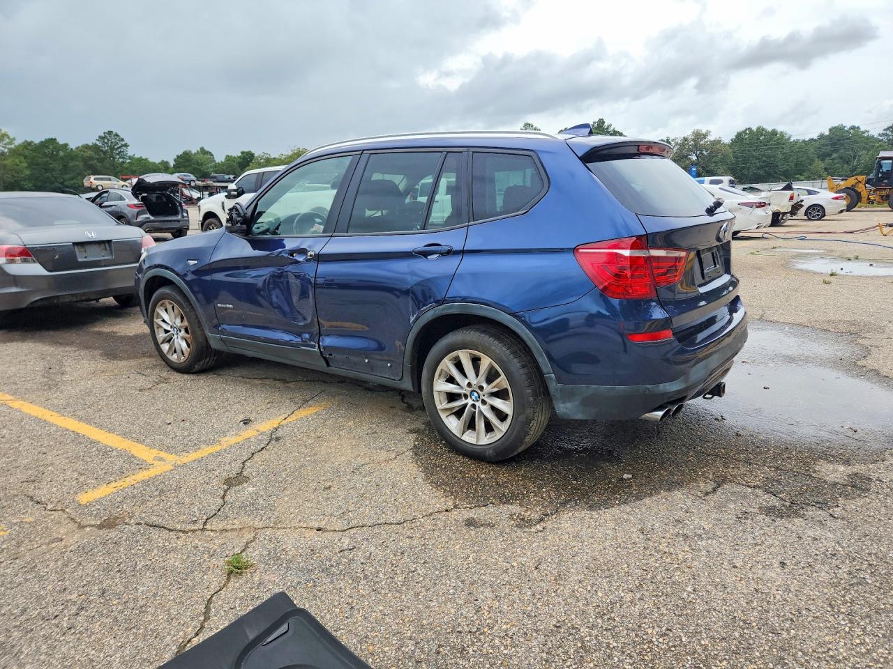 2017 BMW X3 SDRIVE28I — снимка 2