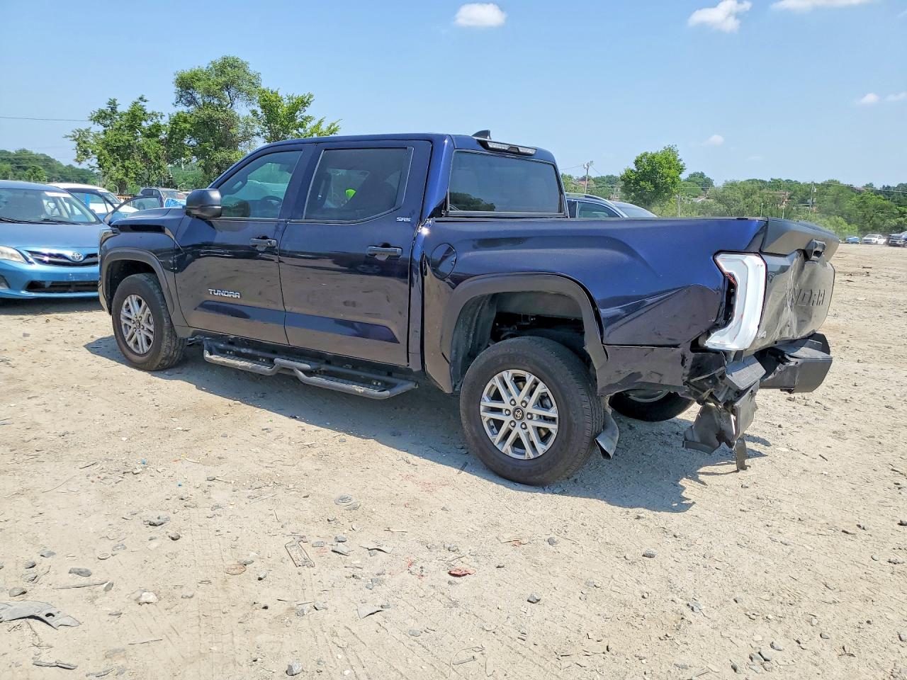 2025 TOYOTA TUNDRA SR5 — снимка 2