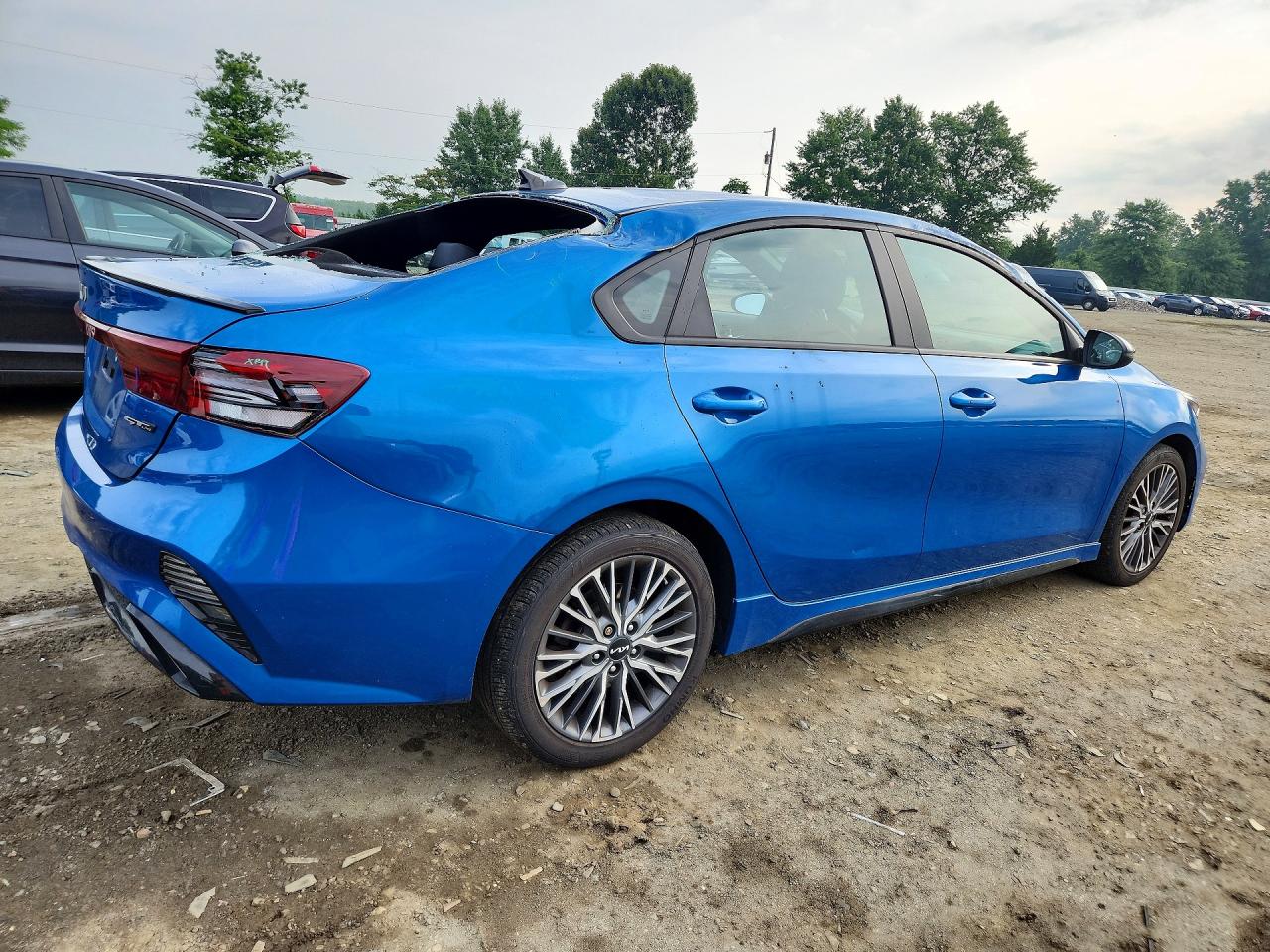 2022 KIA FORTE GT LINE — снимка 3