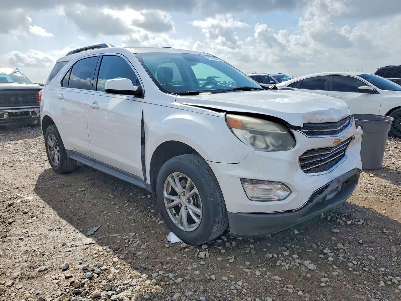 2017 CHEVROLET EQUINOX LT — снимка 4