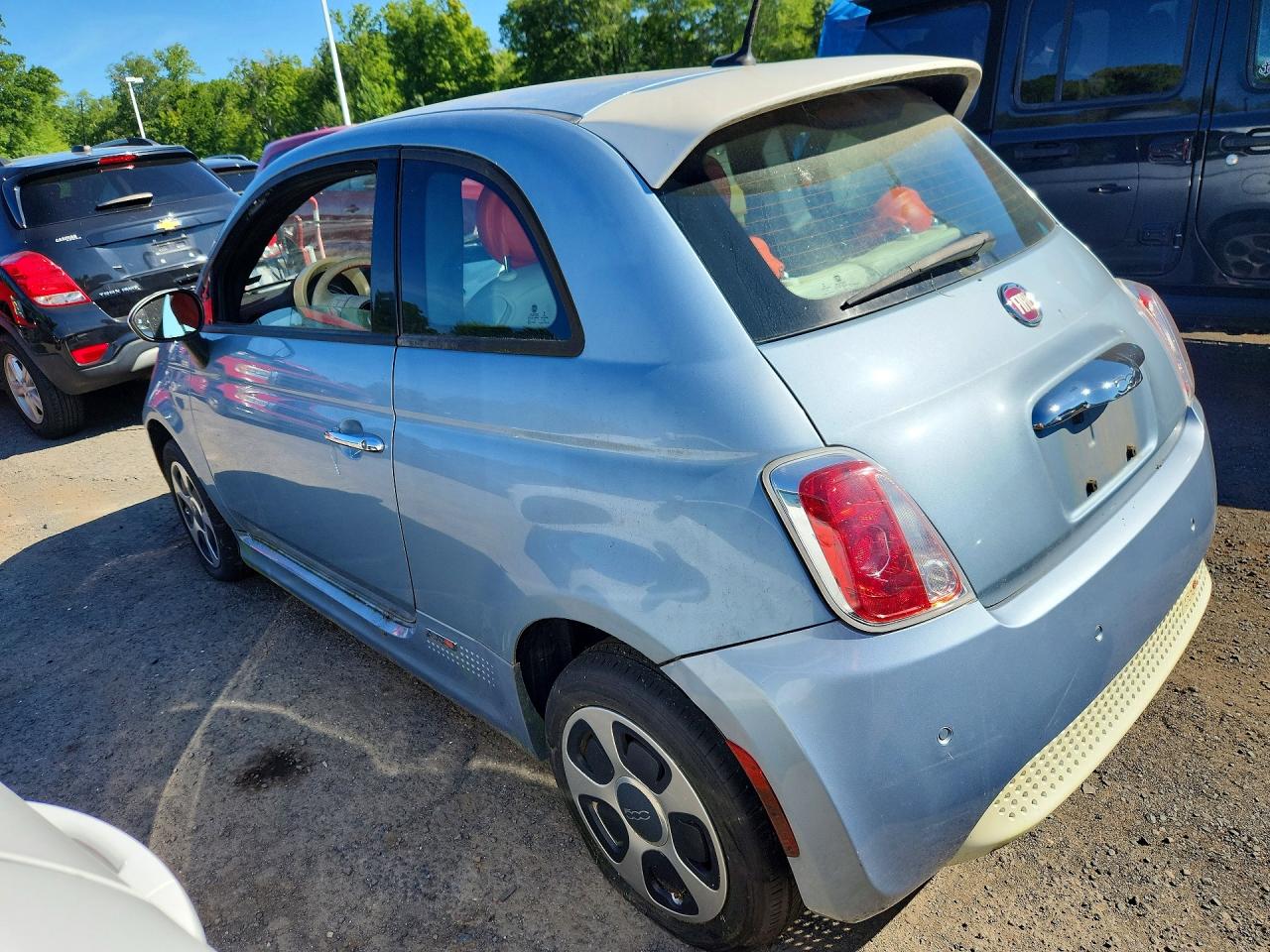 2015 FIAT 500 — снимка 2