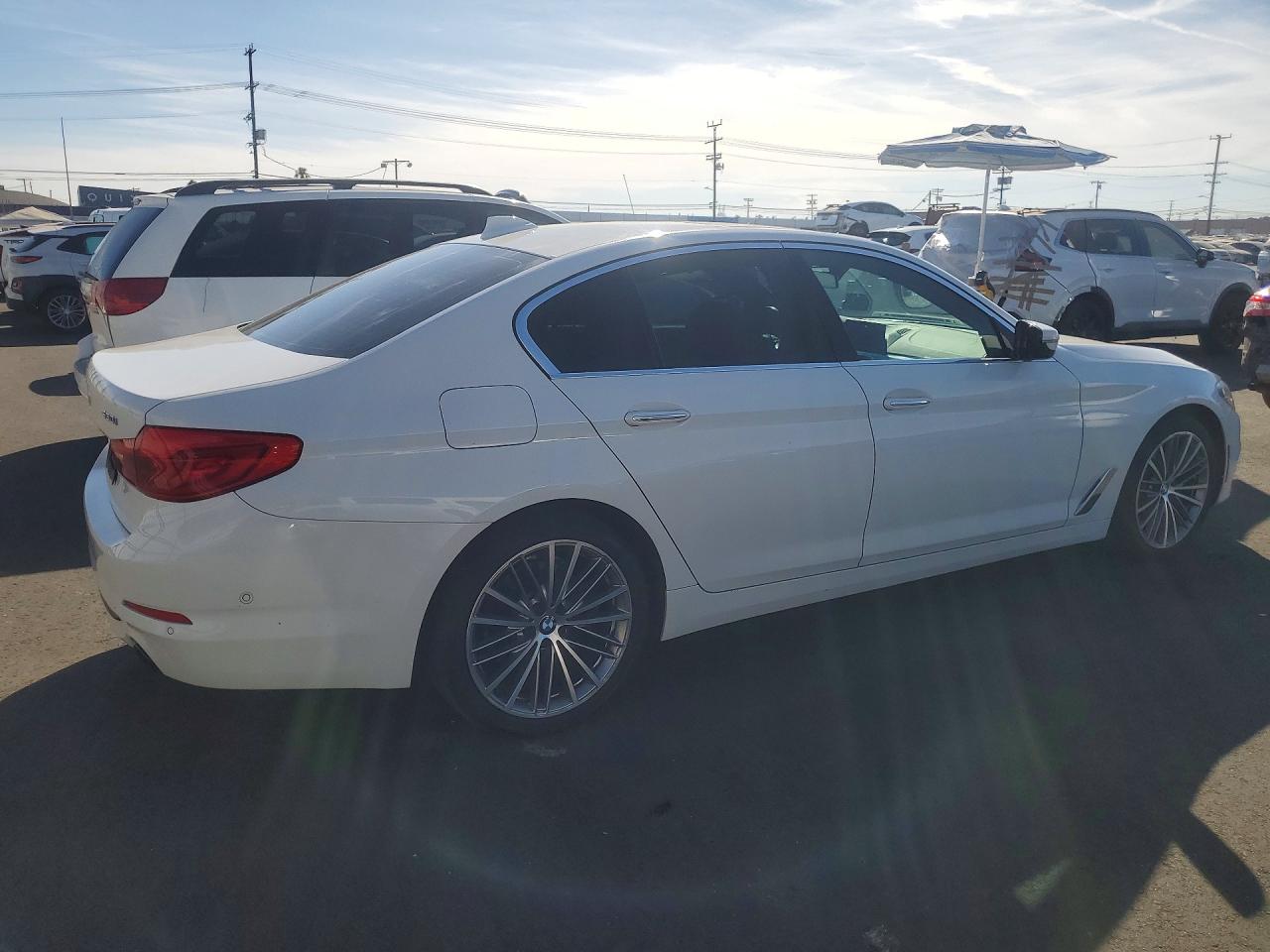 2017 BMW 530 I — снимка 3