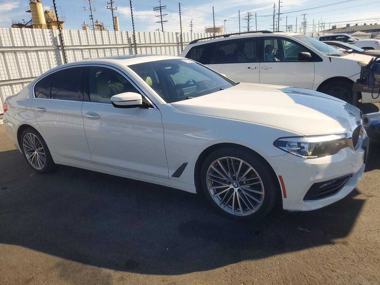 2017 BMW 530 I — снимка 4
