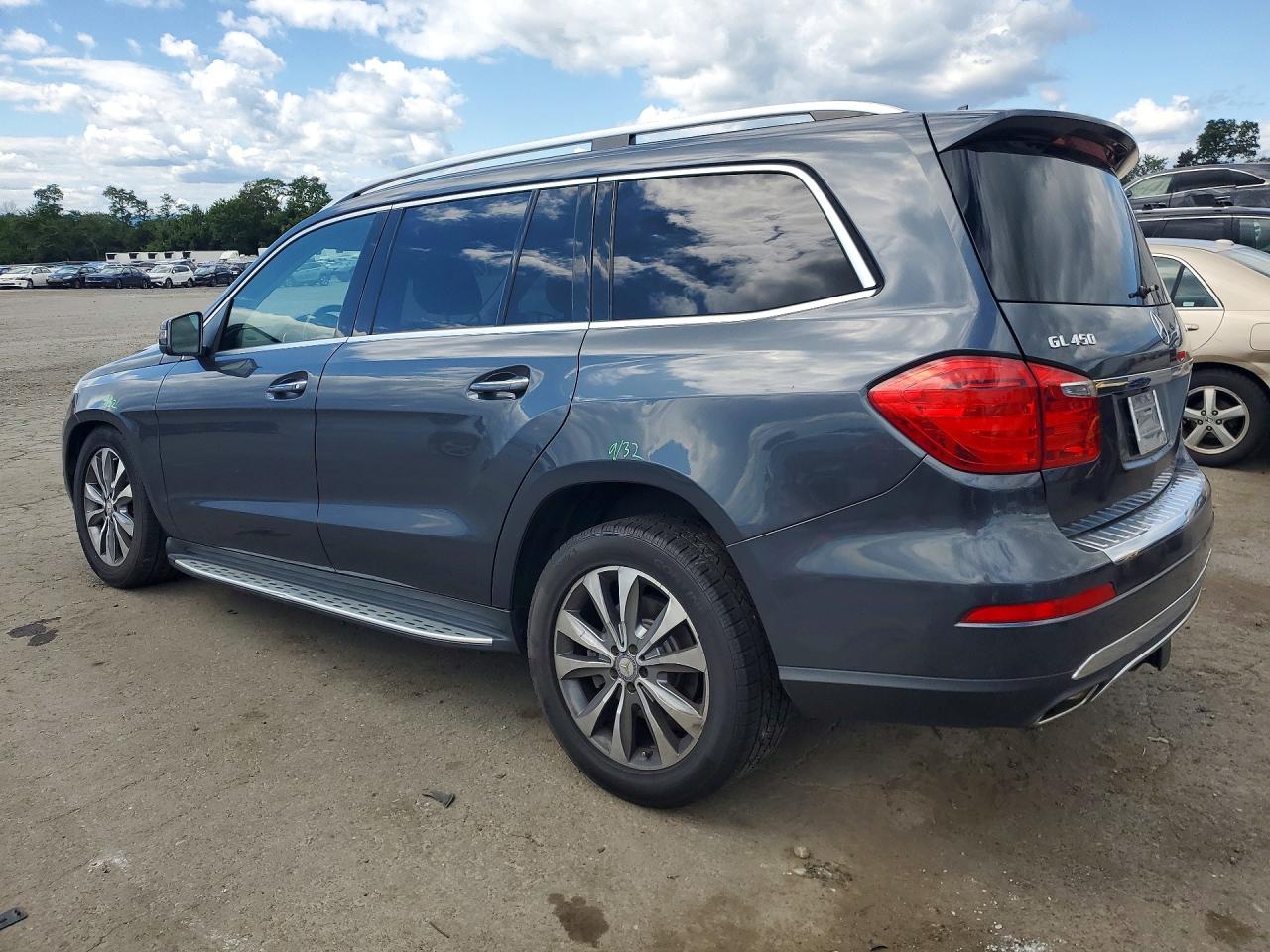 2015 MERCEDES-BENZ GL 450 4MATIC — снимка 2