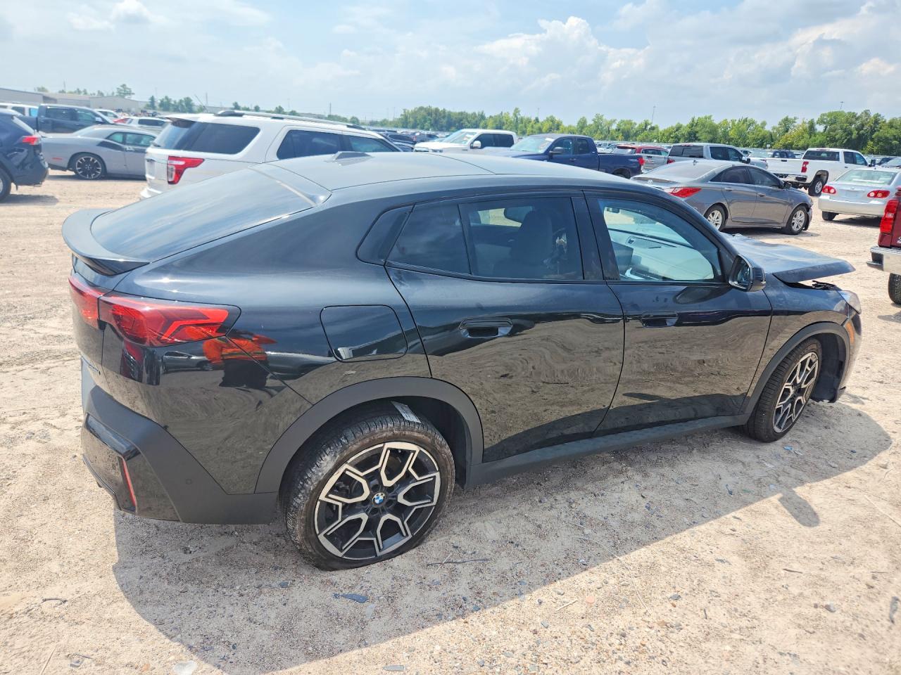 2026 BMW X2 XDRIVE28I — снимка 3