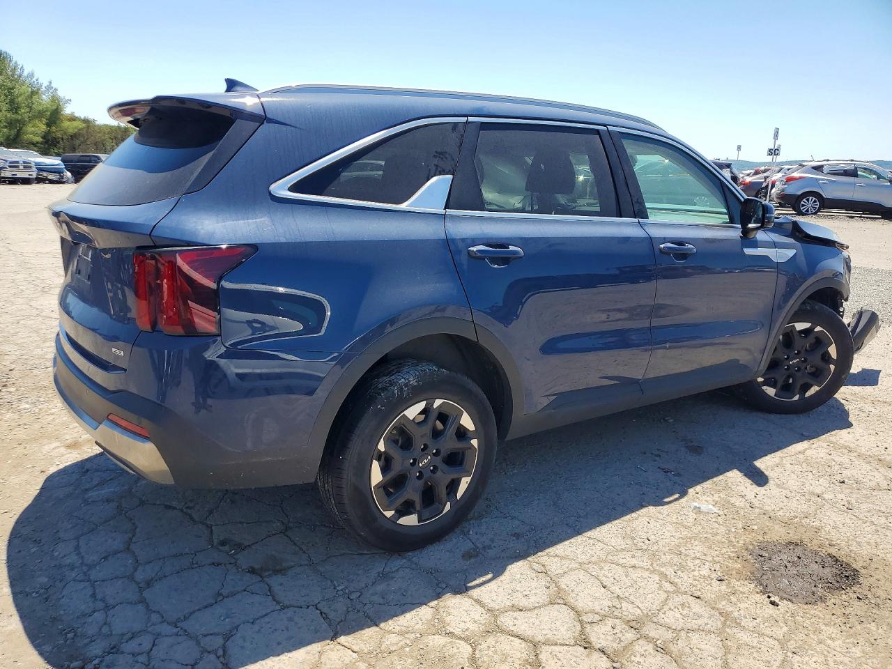 2025 KIA SORENTO S — снимка 3