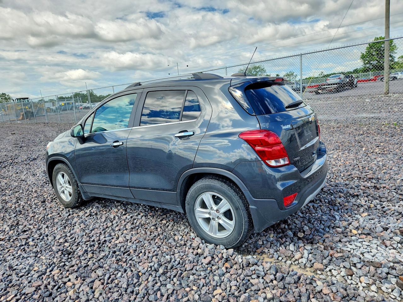 2019 CHEVROLET TRAX 1LT — снимка 2