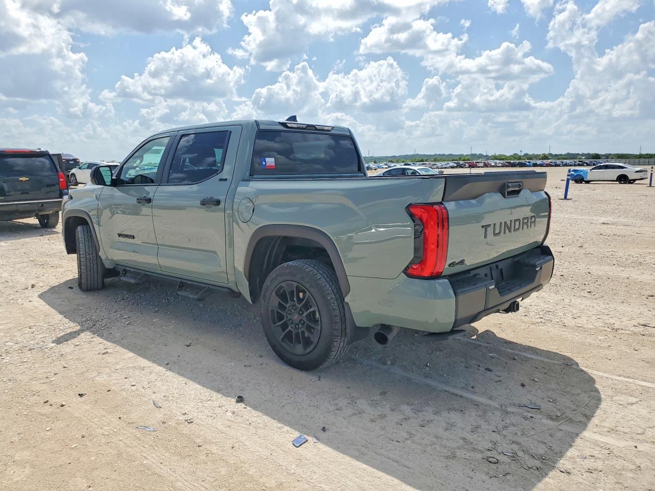 2025 TOYOTA TUNDRA SR5 — снимка 2