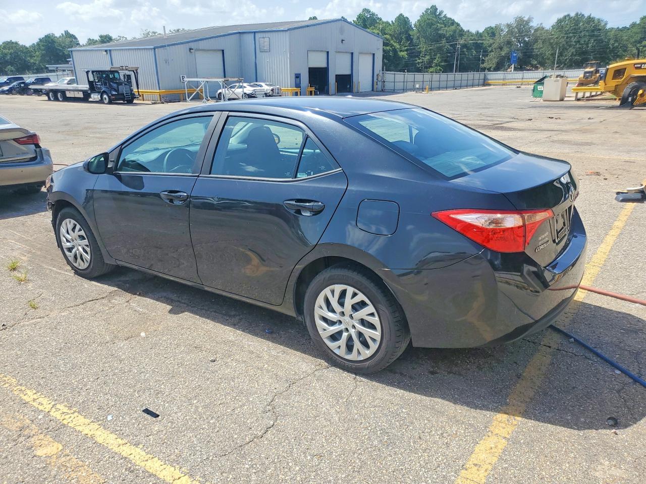 2019 TOYOTA COROLLA LE — снимка 2