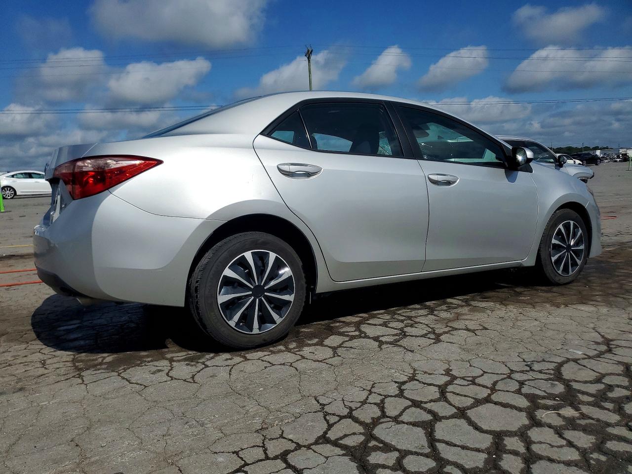 2019 TOYOTA COROLLA LE — снимка 3