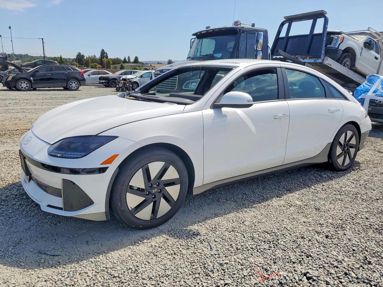 2025 HYUNDAI IONIQ 6 SE