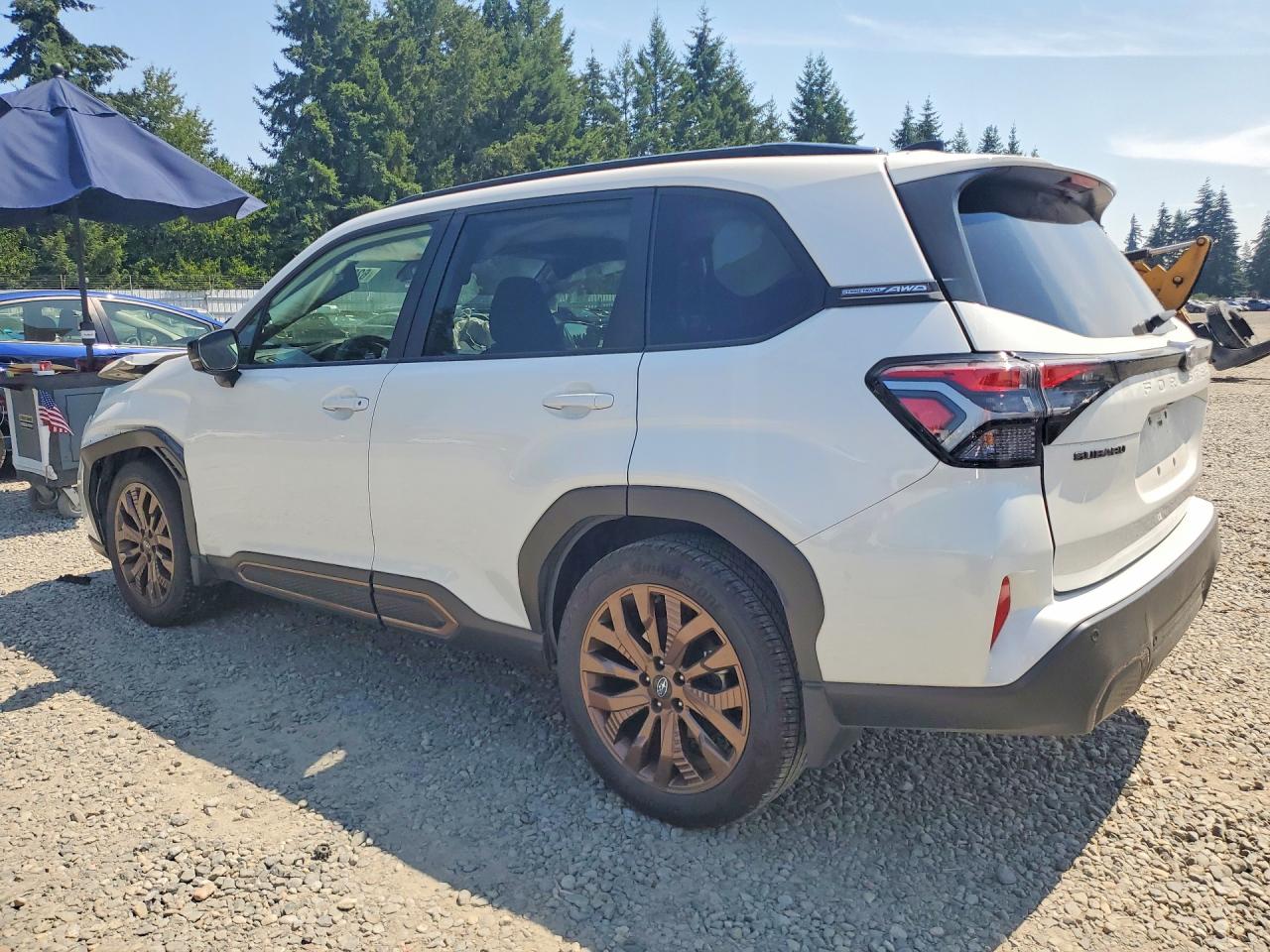 2025 SUBARU FORESTER SPORT — снимка 2