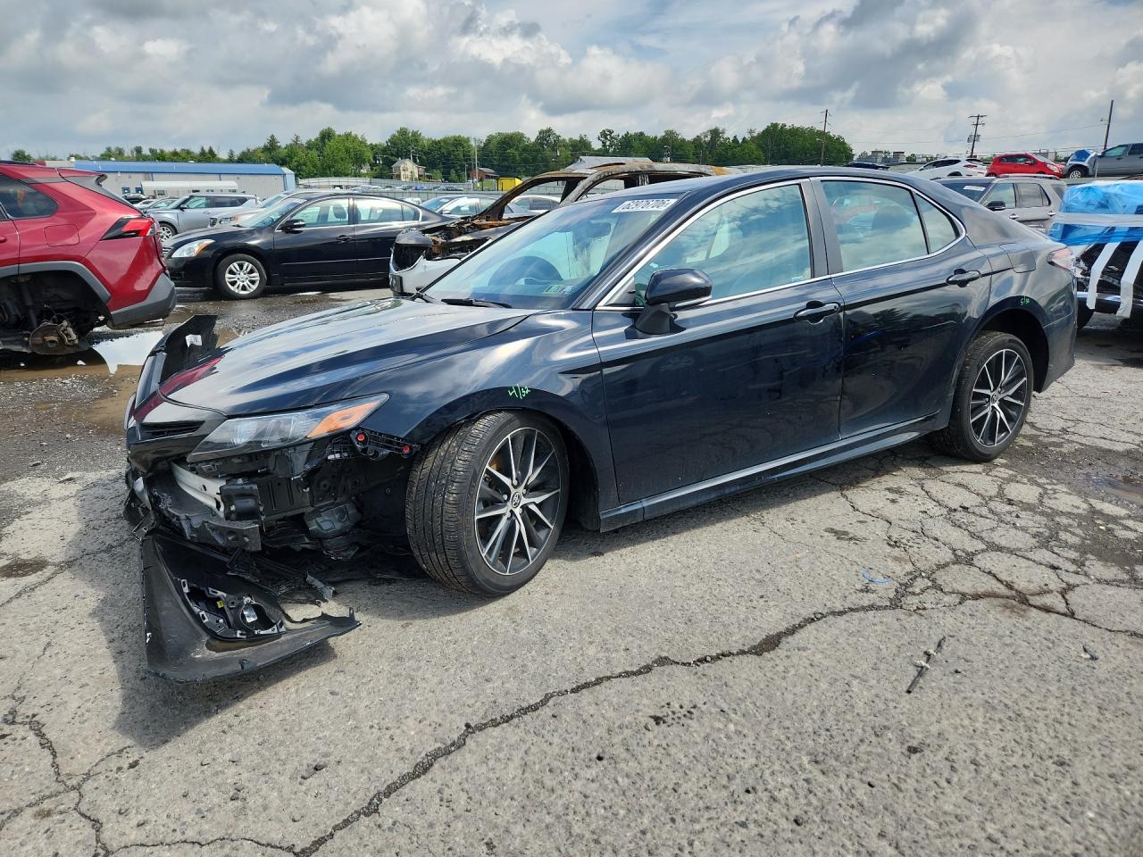 2024 TOYOTA CAMRY HYBRID SE