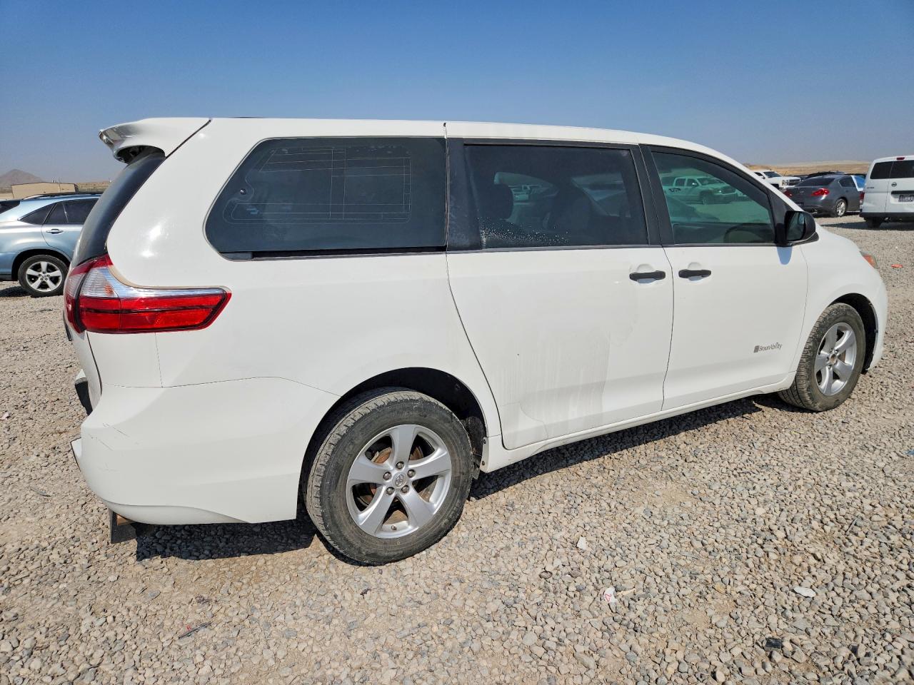 2017 TOYOTA SIENNA L 7-PASSENGER — снимка 3