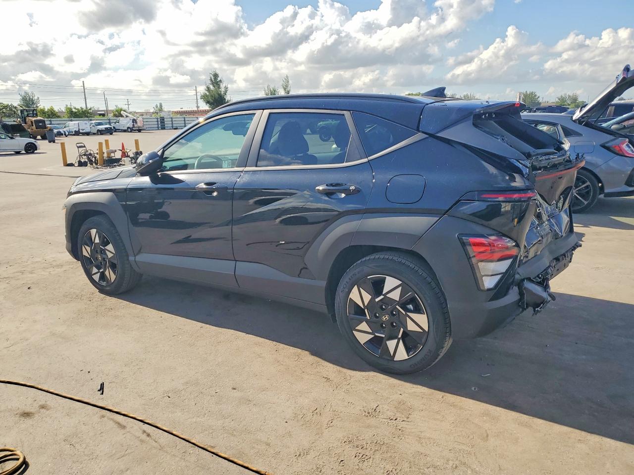 2025 HYUNDAI KONA SEL — снимка 2