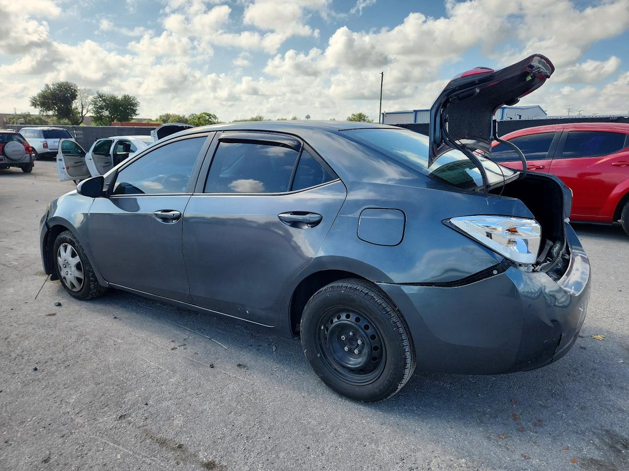 2015 TOYOTA COROLLA L — снимка 2