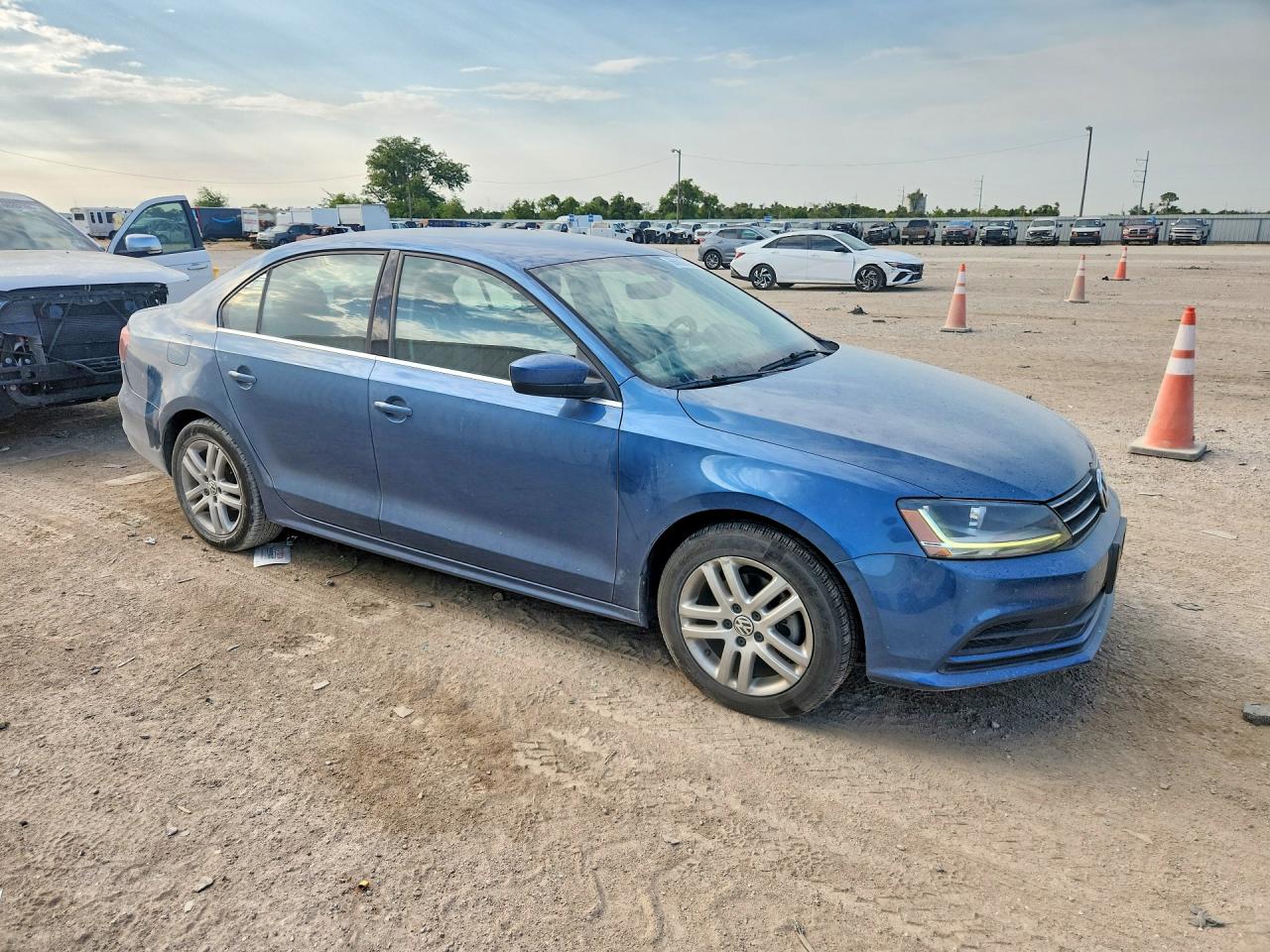 2017 VOLKSWAGEN JETTA S — снимка 4