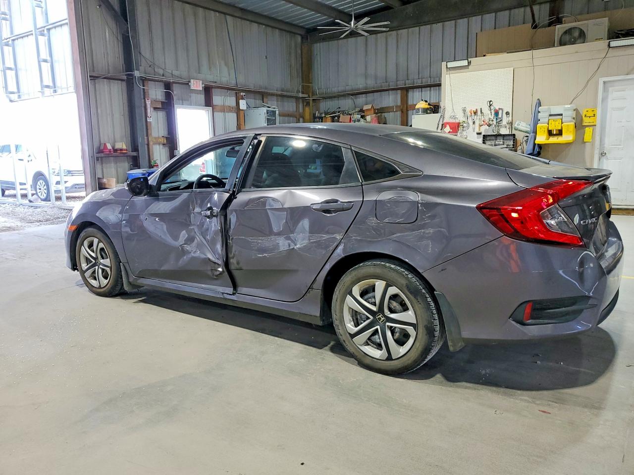 2016 HONDA CIVIC LX — снимка 2