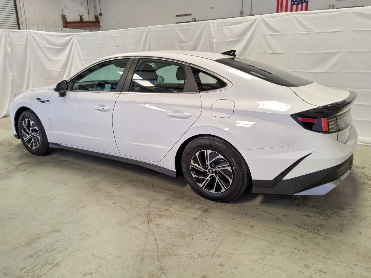 2026 HYUNDAI SONATA HYBRID BLUE — снимка 2
