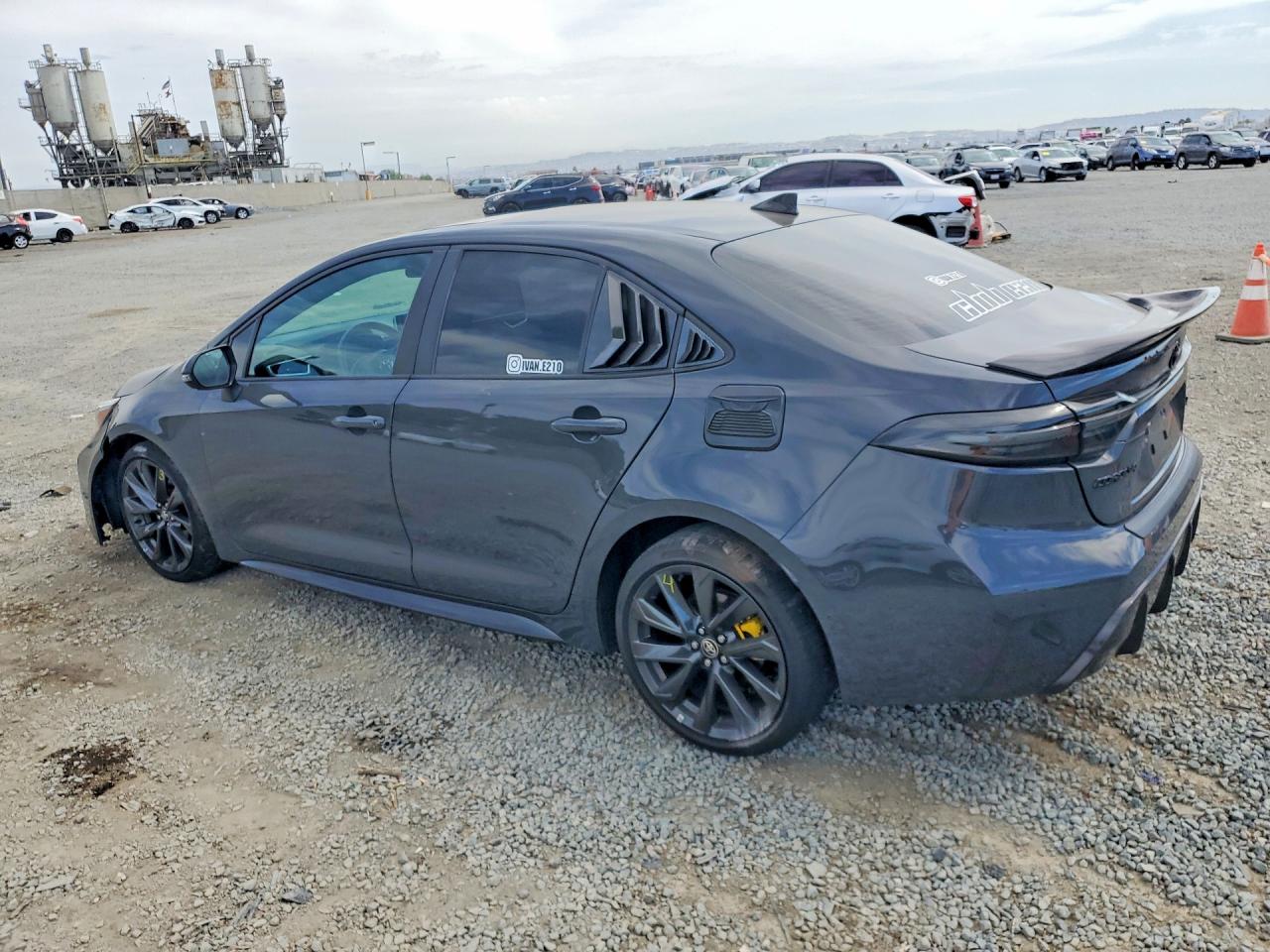 2024 TOYOTA COROLLA XSE — снимка 2