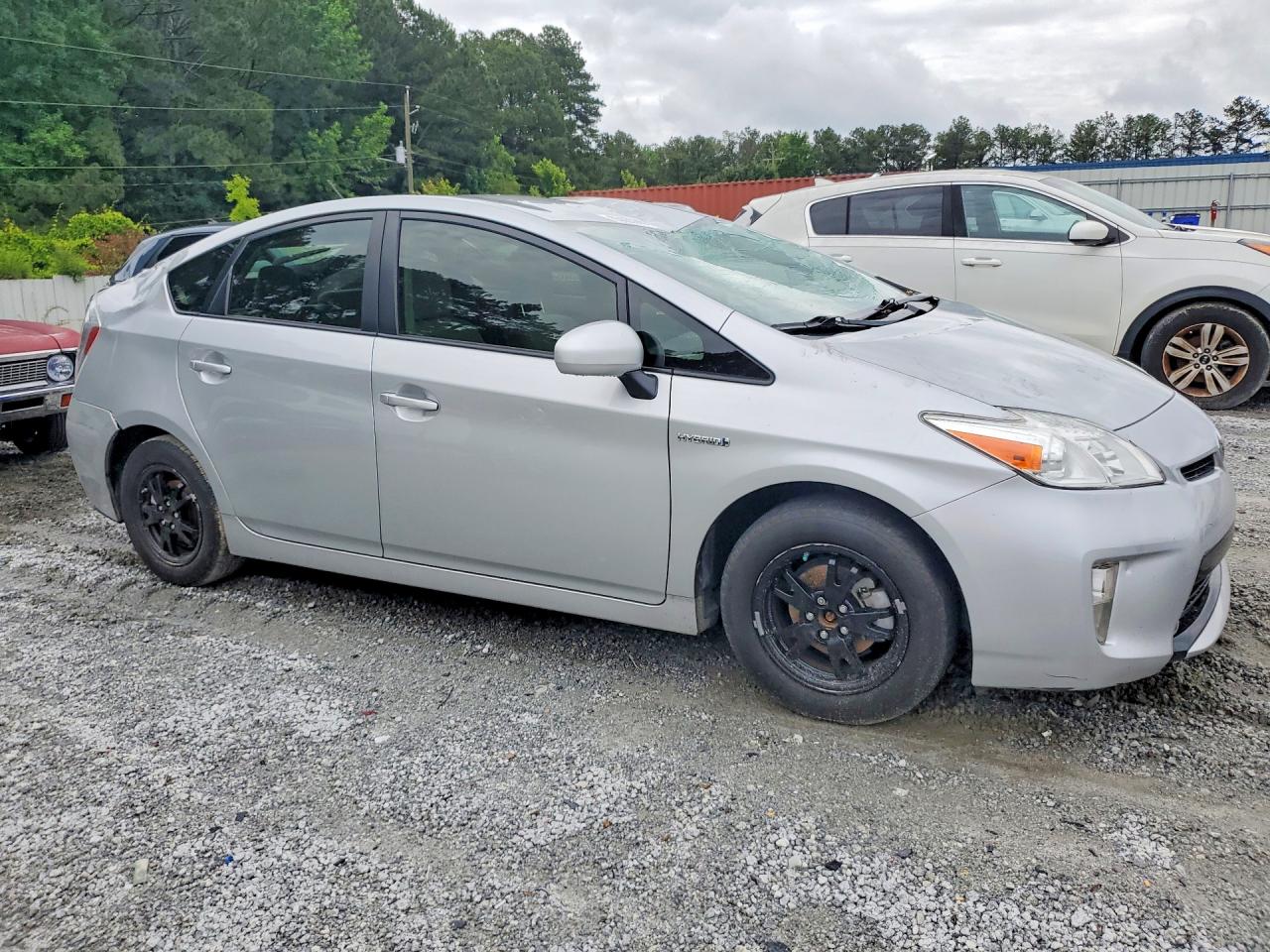 2015 TOYOTA PRIUS TWO — снимка 4