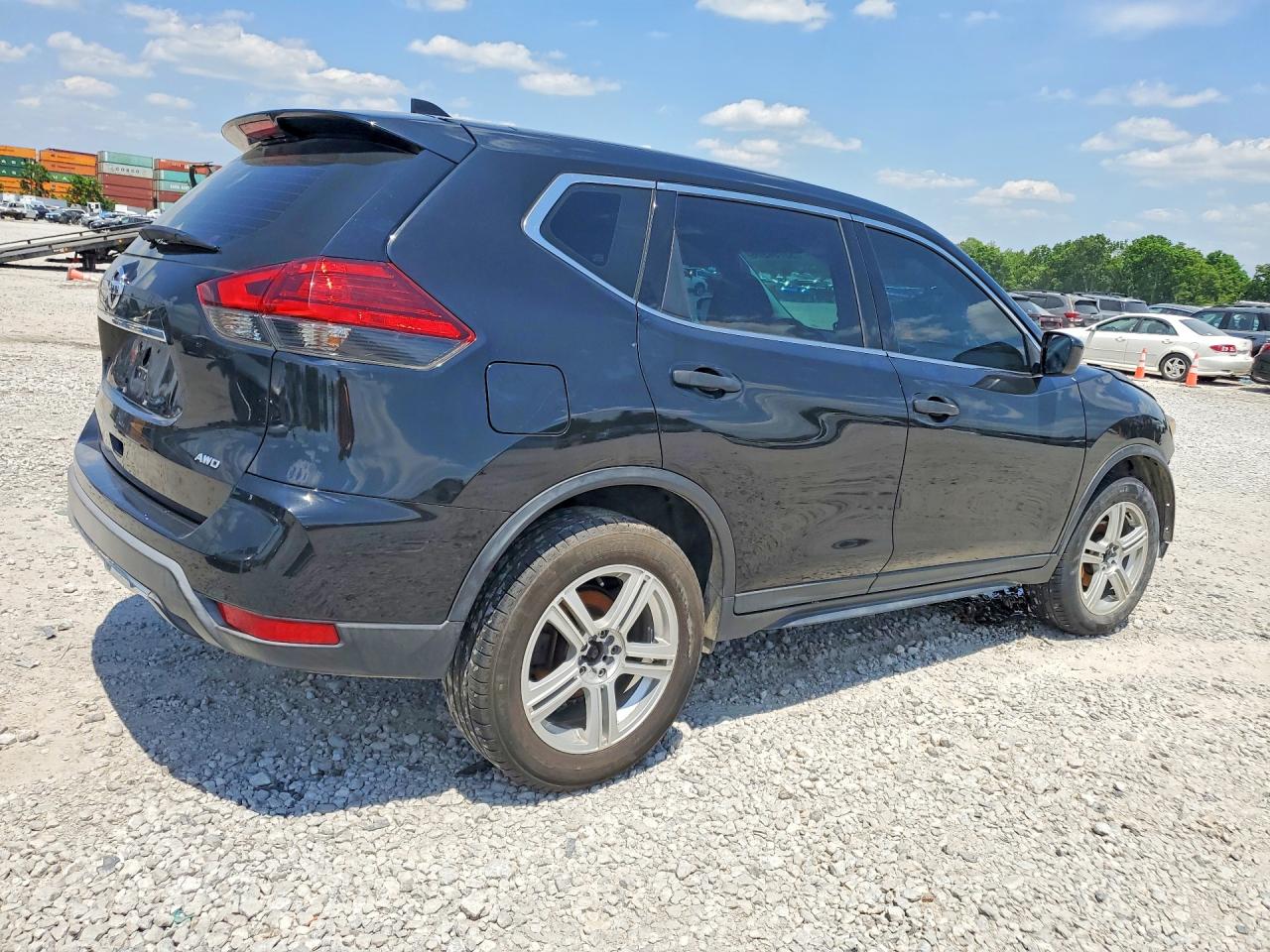 2017 NISSAN ROGUE S — снимка 3