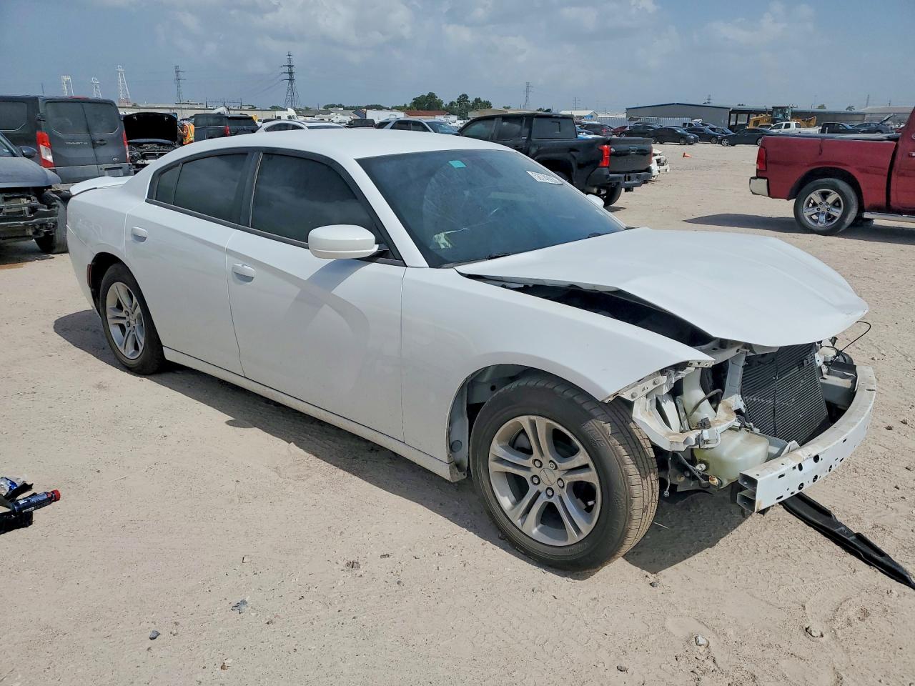 2017 DODGE CHARGER SE — снимка 4