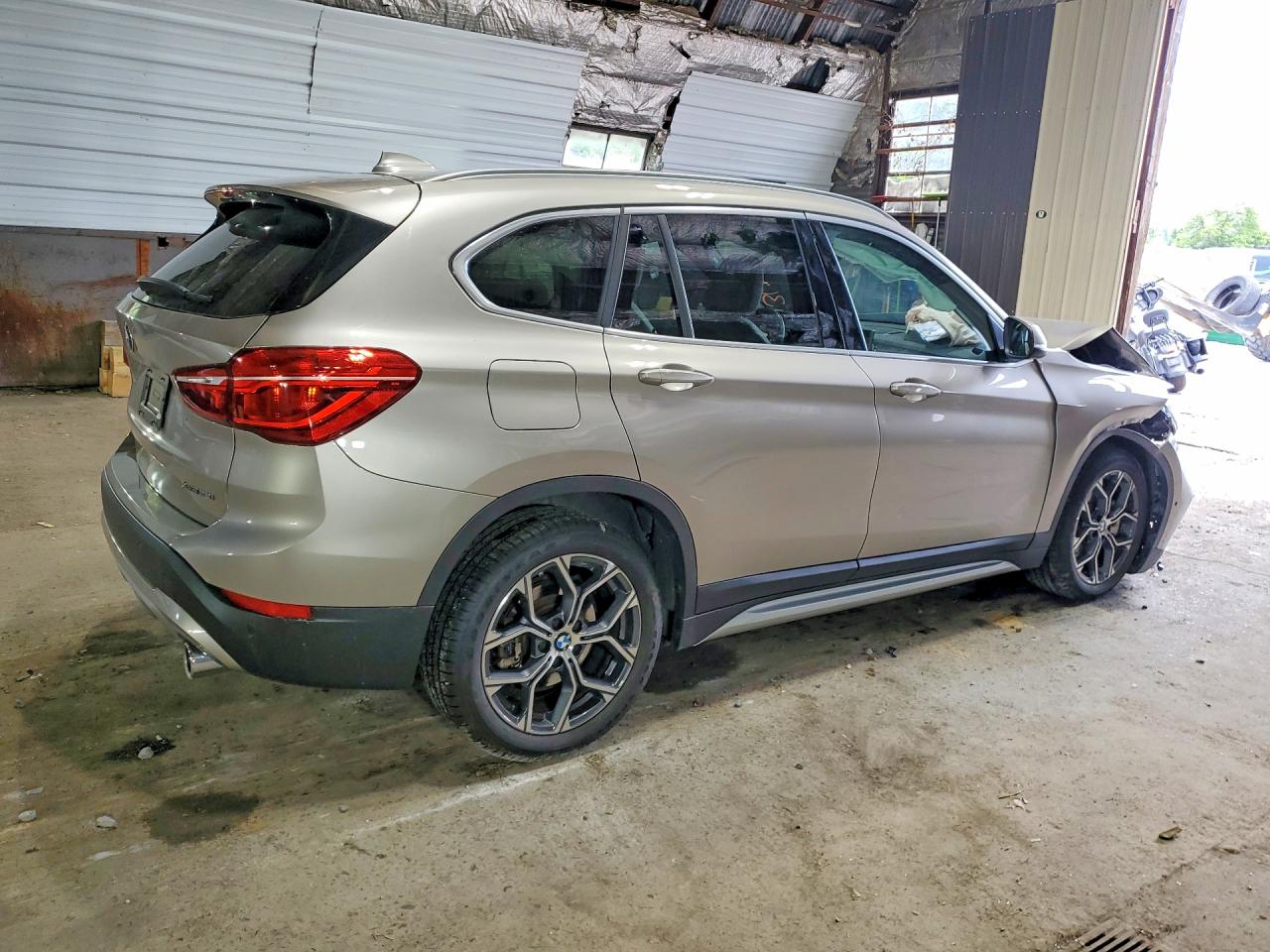 2021 BMW X1 XDRIVE28I — снимка 3