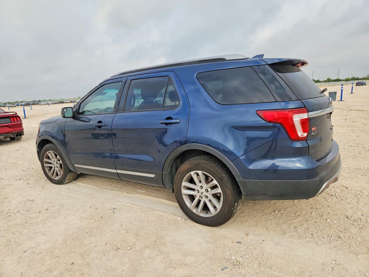2016 FORD EXPLORER XLT — снимка 2