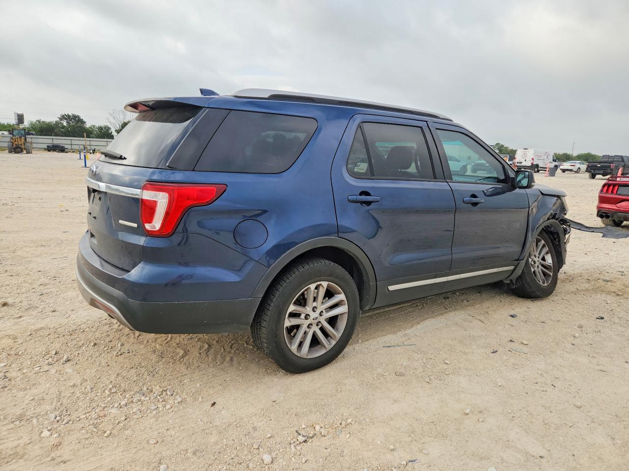 2016 FORD EXPLORER XLT — снимка 3