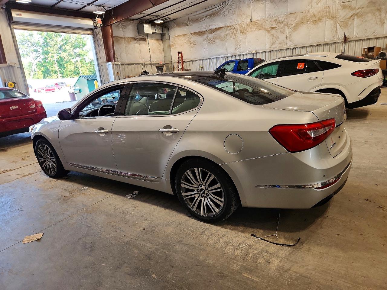 2016 KIA CADENZA LUXURY — снимка 2